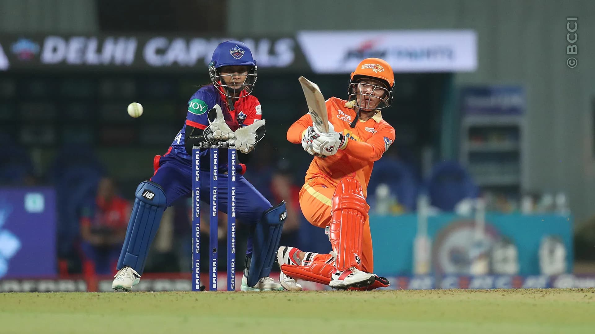Match Album: Match 9 - Gujarat Giants vs Delhi Capitals — photo 24