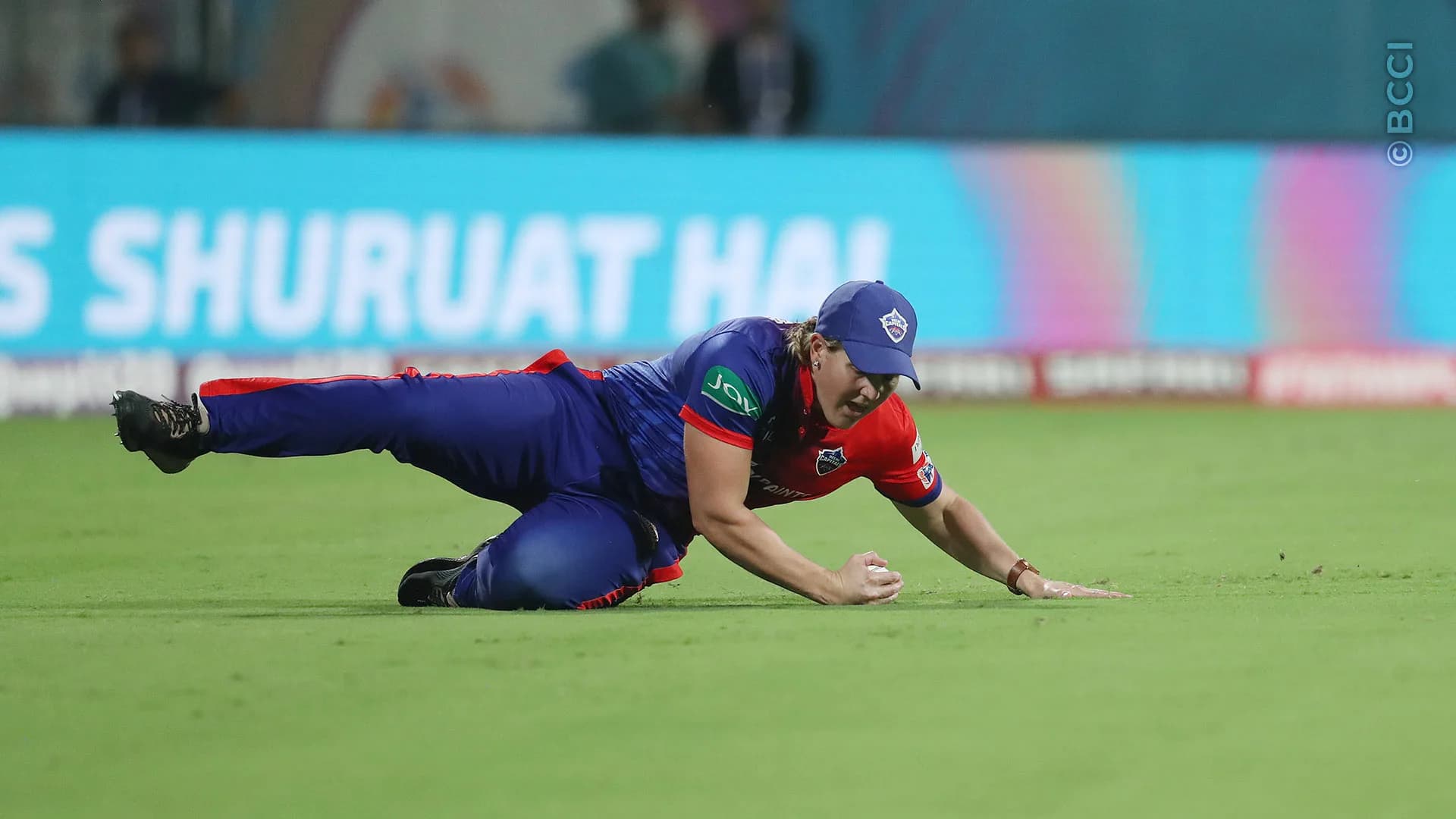Match Album: Match 9 - Gujarat Giants vs Delhi Capitals — photo 9
