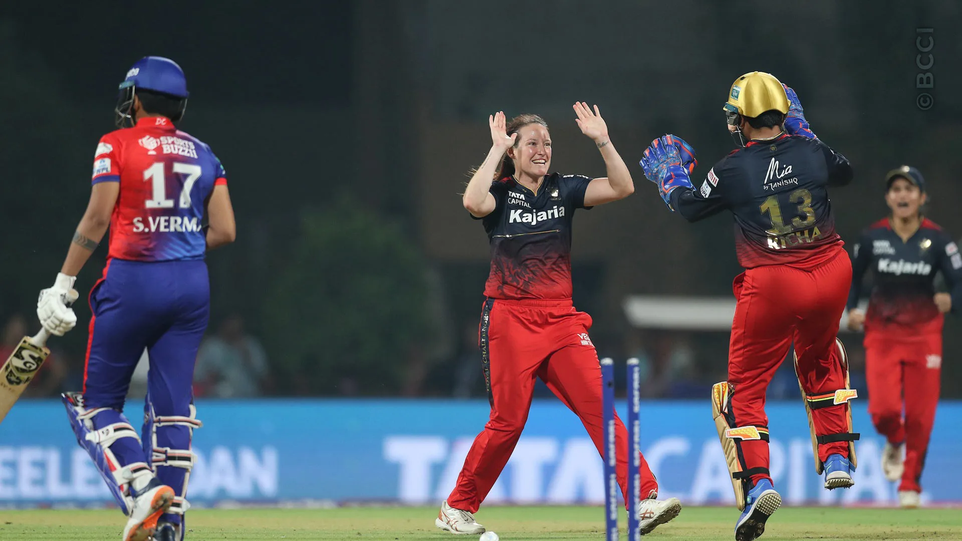 Match Album: Match 11 -  Delhi Capitals vs Royal Challengers Bangalore — photo 16