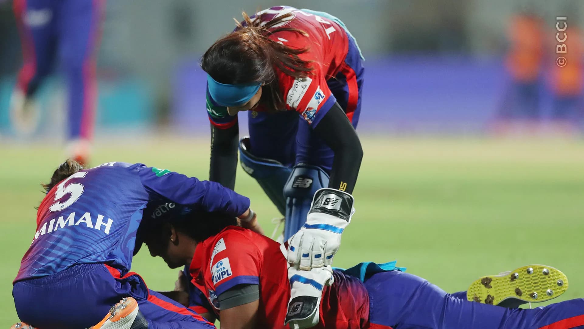 Match Album: Match 11 -  Delhi Capitals vs Royal Challengers Bangalore — photo 19