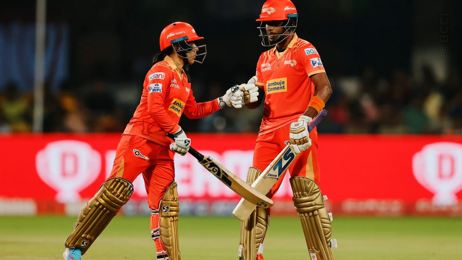 TATA WPL 2025: Match 10 - Delhi Capitals vs Gujarat Giants — photo 24
