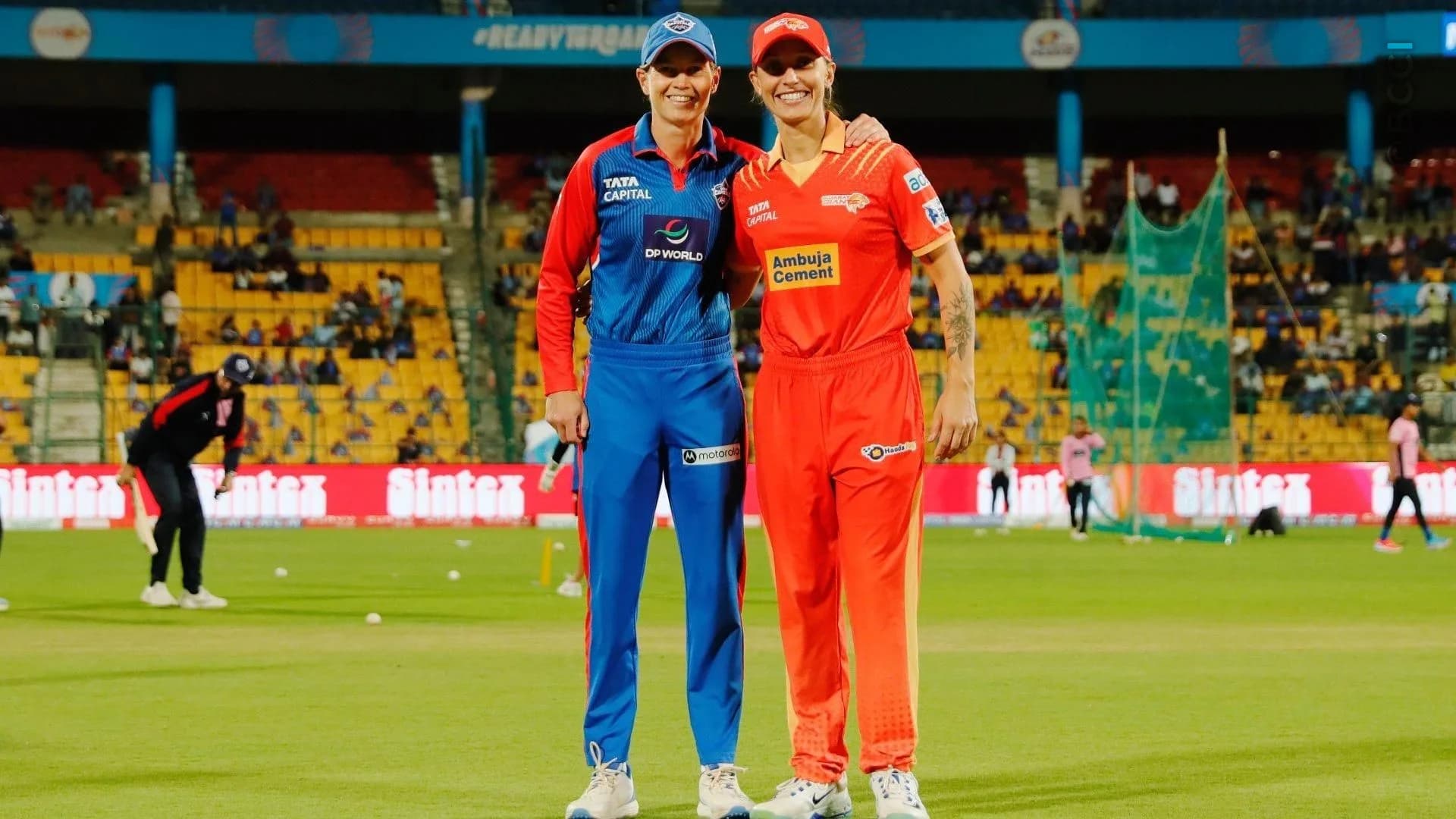 TATA WPL 2025: Match 10 - Delhi Capitals vs Gujarat Giants — photo 1