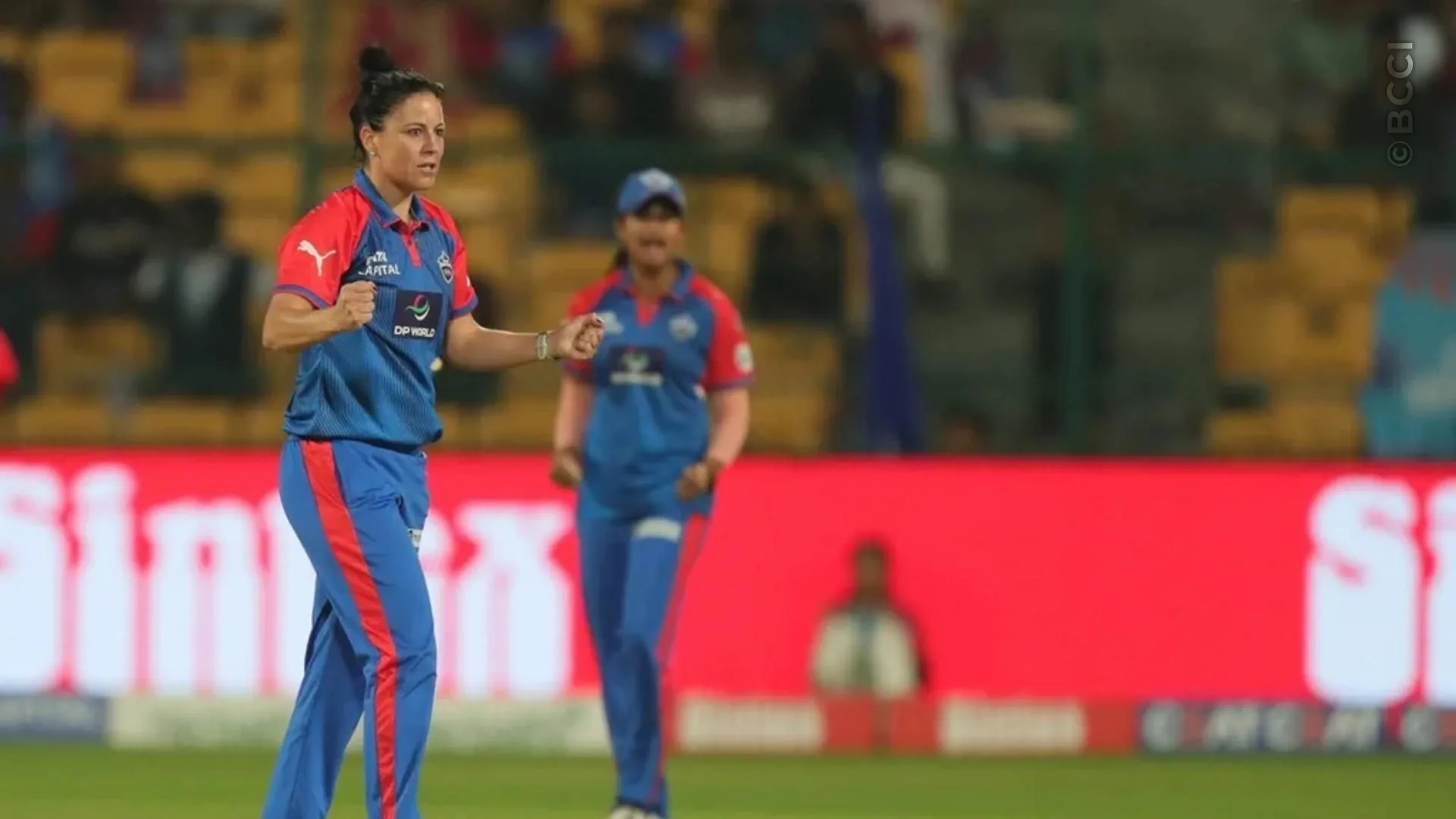 TATA WPL 2025: Match 10 - Delhi Capitals vs Gujarat Giants — photo 12