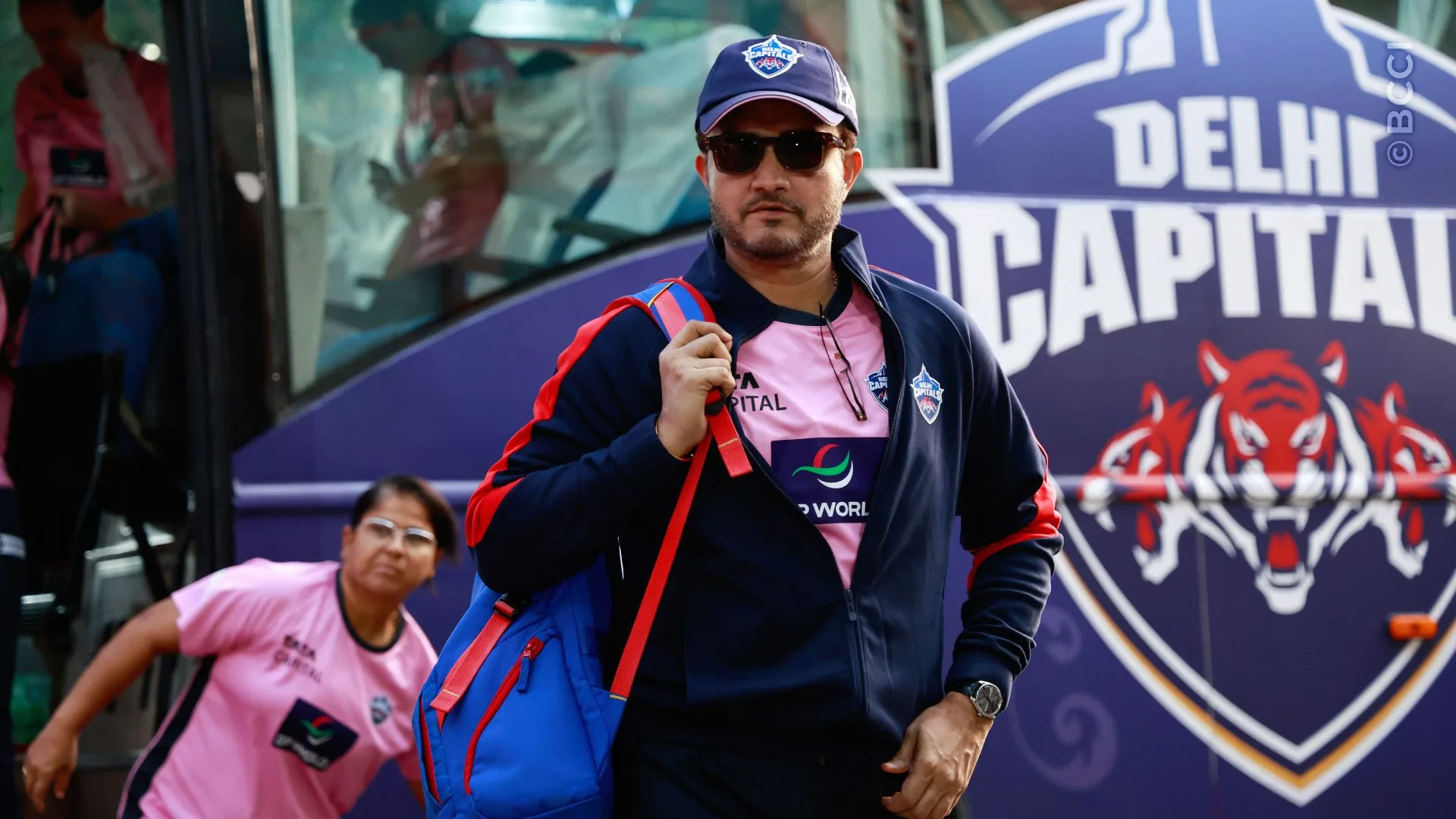 TATA WPL 2025: Match 10 - Delhi Capitals vs Gujarat Giants — photo 6