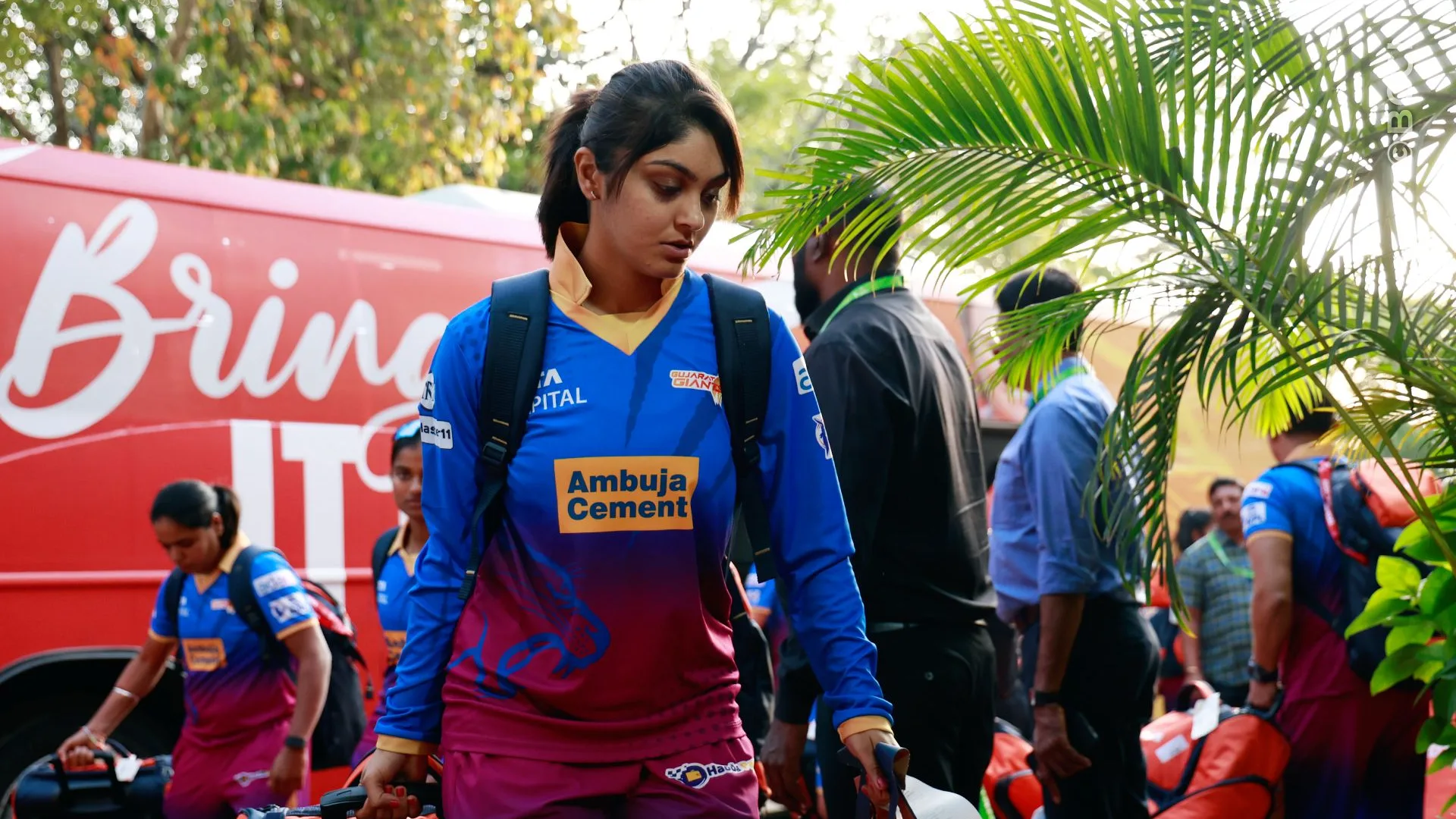TATA WPL 2025: Match 10 - Delhi Capitals vs Gujarat Giants — photo 5