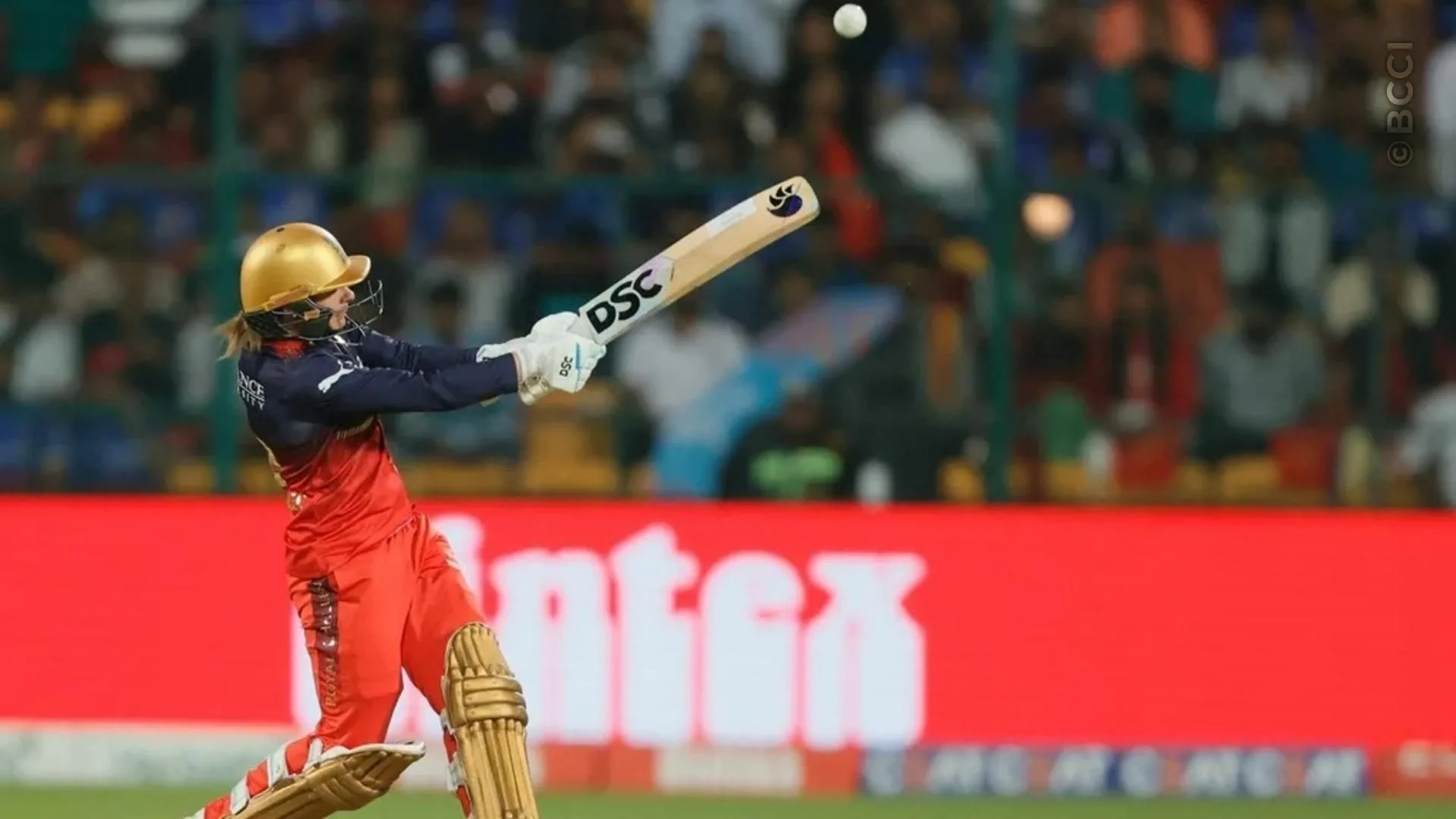 TATA WPL 2025: Match 9 - Royal Challengers Bengaluru vs UP Warriorz — photo 6