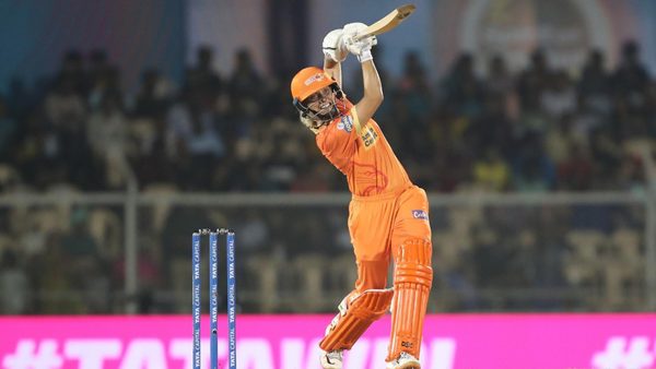 4-4-gardner-releases-the-pressure-valve-with-consecutive-fours-6322680430112.Click to read full article.