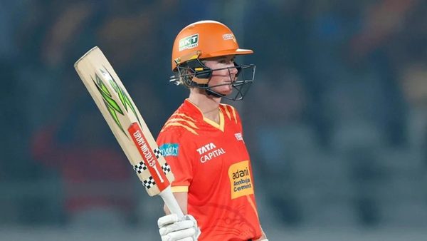 brilliant-beth-mooneys-vital-knock-of-6251-propels-gujarat-giants-to-168-6388717696112.Click to read full article.