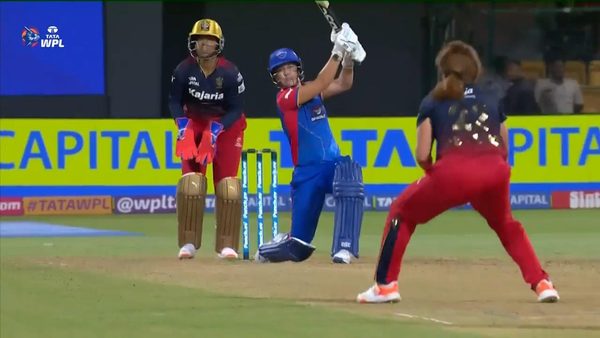 4-6-6-kapp-goes-after-de-klerk-6347932860112.Click to read full article.