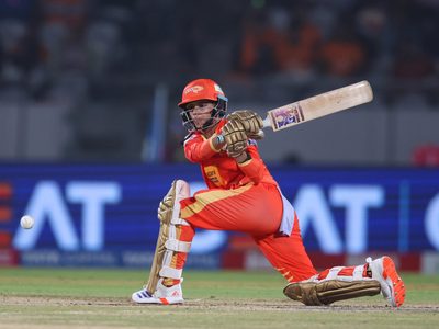 anushka-sharma-sets-the-tone-with-3331-6388545094112.Click to read full article.