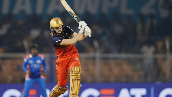 consistent-ellyse-perrys-vital-knock-of-4938-6369885673112.Click to read full article.