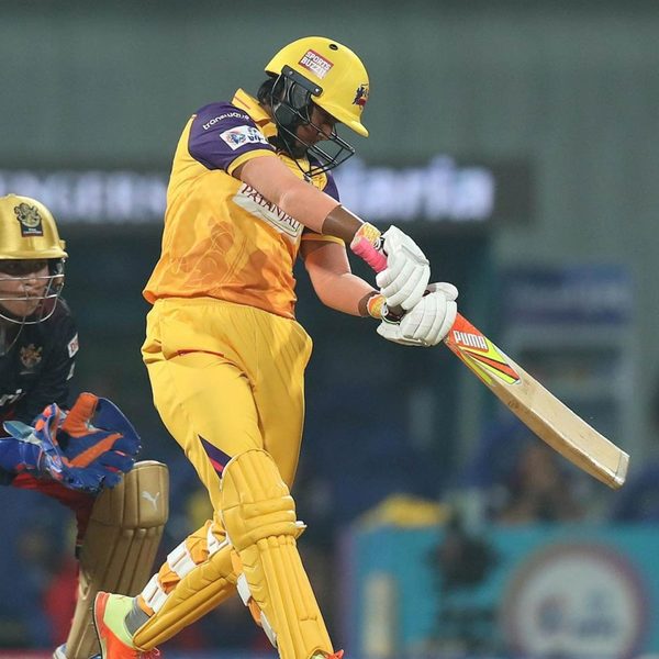 drop-four-deepti-sharma-makes-the-most-out-of-reprieve-6322618693112.Click to read full article.