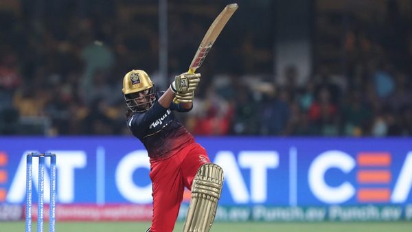 hat-trick-of-4s-sabbhineni-meghana-takes-on-grace-harris-6347551659112.Click to read full article.