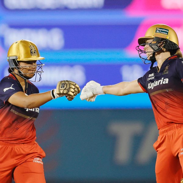 4-x-3-richa-perry-go-after-sisodia-6369884654112.Click to read full article.