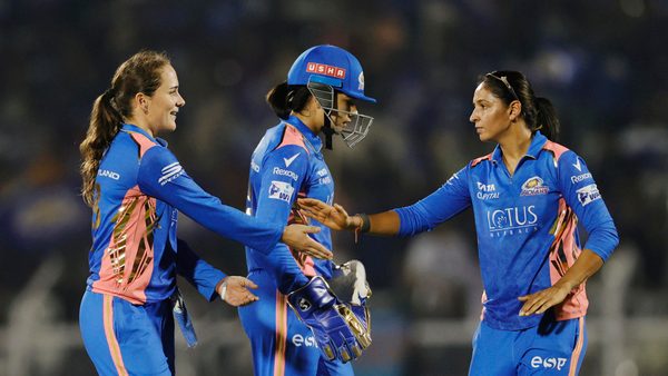 drop-drop-big-wicket-amelia-kerr-travels-a-rollercoaster-6369886104112.Click to read full article.