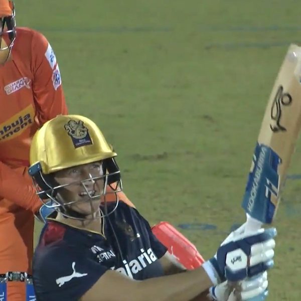 m16--rcb-vs-gg-sophie-devine-six-6322857841112.Click to read full article.