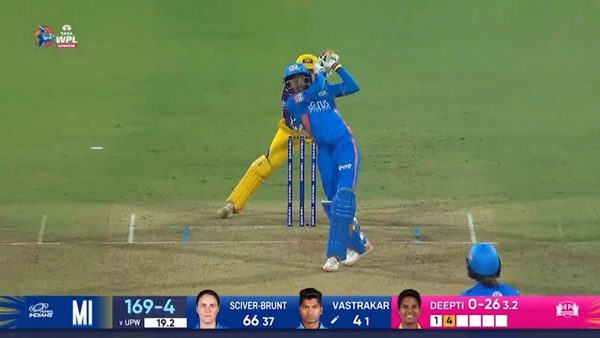 eliminator-mumbai-indians-vs-up-warriorz-super-sixes-6323246038112.Click to read full article.