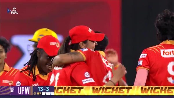 wicket-match-15-up-warriorz-vs-gujarat-giants-wpl-2025-vrinda-dinesh-wicket-6369558559112.Click to read full article.