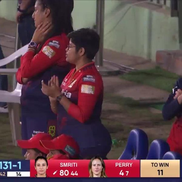 six-match-4-delhi-capitals-vs-royal-challengers-bengaluru-wpl-2025-smriti-mandhana-six-6368958852112.Click to read full article.