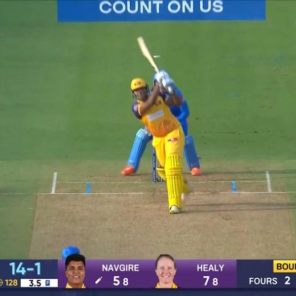 m15---mi-vs-upw-kiran-navgire-six-6322834302112.Click to read full article.