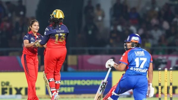 4-stumped-sayali-with-the-perfect-response-6388233612112.Click to read full article.