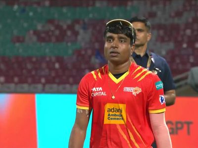 kingfisher-good-times-sixes-of-the-match-match-6-mumbai-indians-vs-gujarat-giants-wpl-2026-bharti-fulmali-6387668693112.Click to read full article.