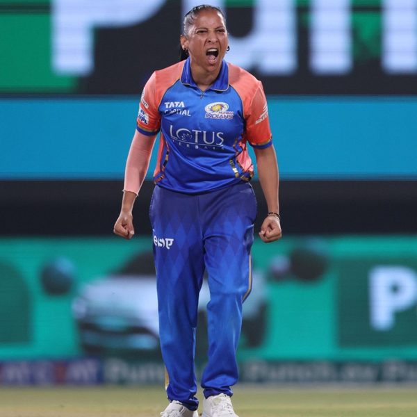 castled-shabnam-ismail-gets-sophie-devine-6348752214112.Click to read full article.