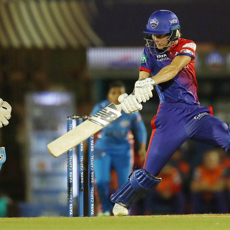DELHI CAPITALS VS MUMBAI INDIANS MATCHES visual data 5