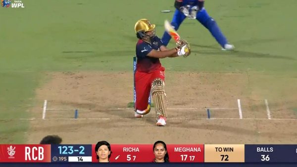 m07---rcb-vs-dc-richa-ghosh-six-6347937815112.Click to read full article.