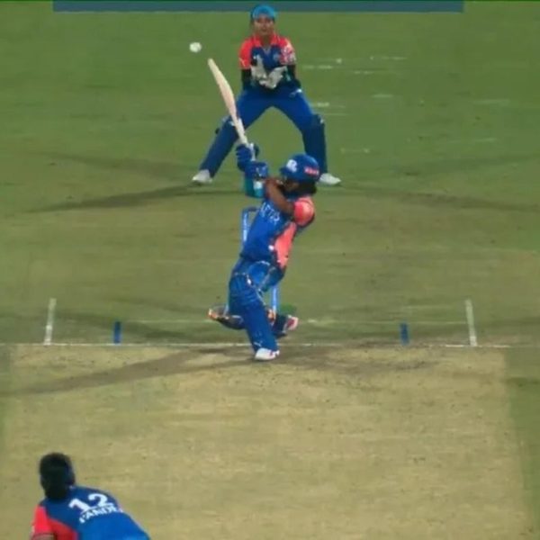 amanjot-kaurs-unique-reverse-scoop-brings-smiles-6348277153112.Click to read full article.