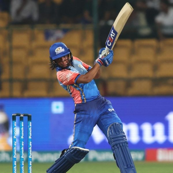 fifty-up-in-style-with-a-six-ft-harmanpreet-kaur-6347468693112.Click to read full article.