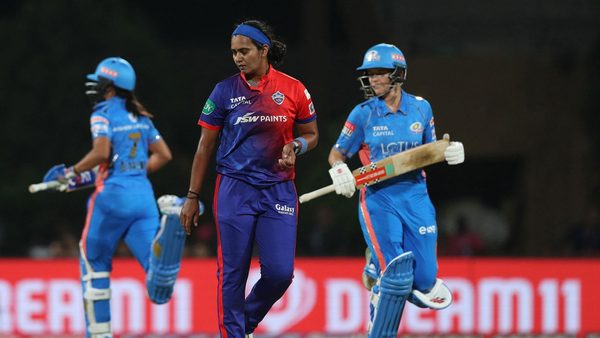 4-w-shikha-pandey-gets-the-better-of-harmanpreet-kaur-6322973244112.Click to read full article.