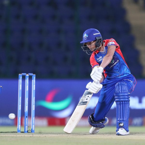 4-6-4-lanning-on-the-charge-6348270842112.Click to read full article.