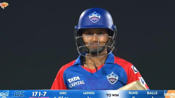 wicket-match-17-gujarat-giants-vs-delhi-capitals-wpl-2026-niki-prasad-wicket-6388386570112.Click to read full article.