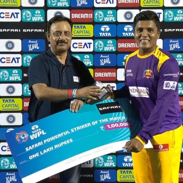 match-10-up-warriorz-vs-mumbai-indians-safari-powerful-striker-kiran-navgire-6322443197112.Click to read full article.