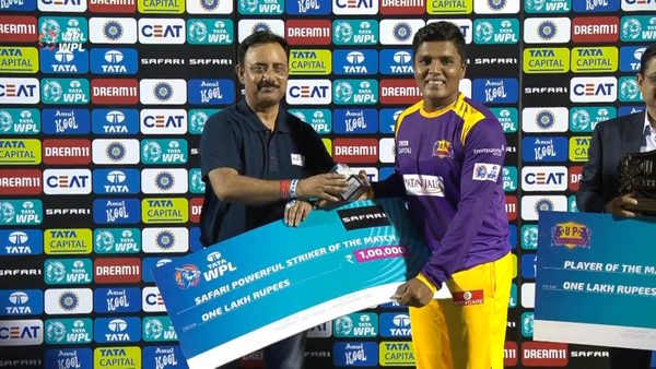 match-10-up-warriorz-vs-mumbai-indians-safari-powerful-striker-kiran-navgire-6322443197112.Click to read full article.