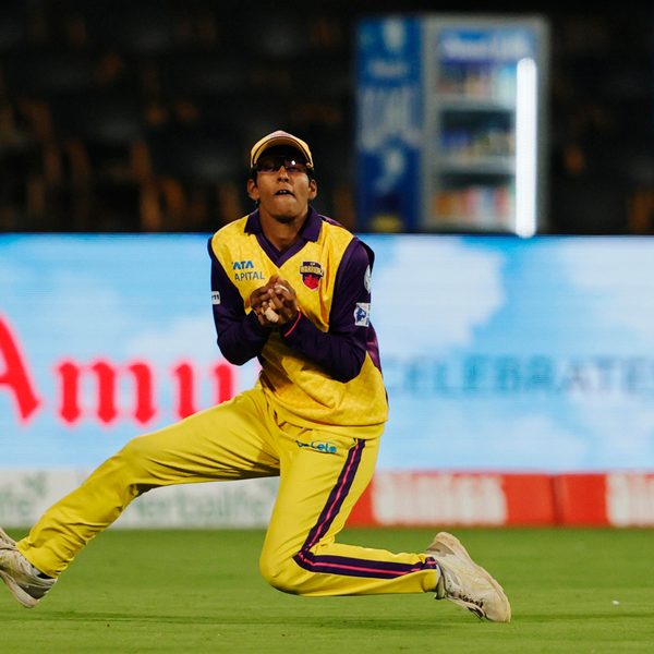 redemption-shweta-sehrawat-makes-up-for-the-dropped-catch-with-an-excellent-grab-6369257441112.Click to read full article.