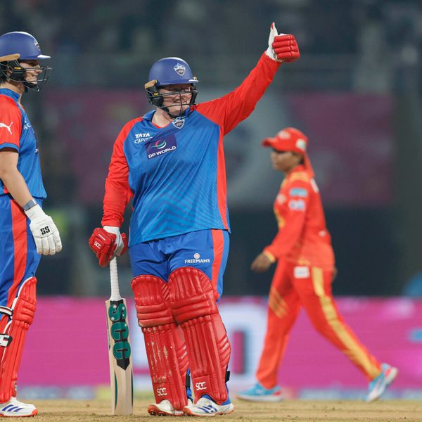 8654-lizelle-lees-superb-maiden-tata-wpl-fifty-6387567515112.Click to read full article.