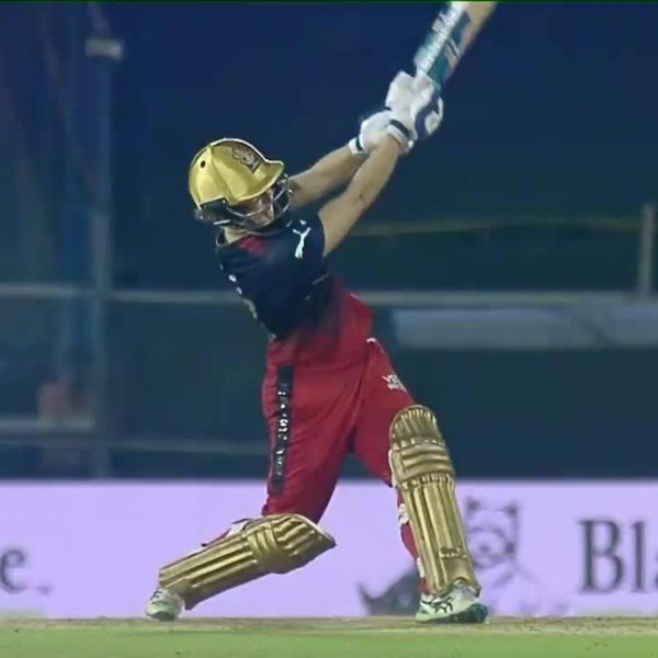 m16--rcb-vs-gg-sophie-devine-six-6322862213112.Click to read full article.