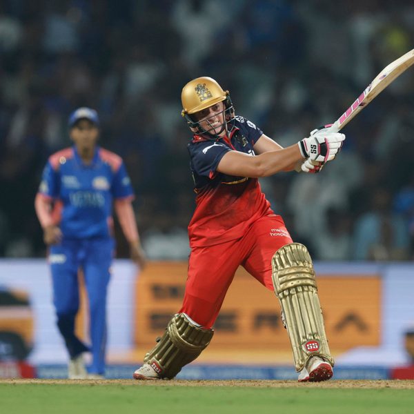 664-de-klerk-pulls-off-a-famous-heist-for-rcb-6387487955112.Click to read full article.