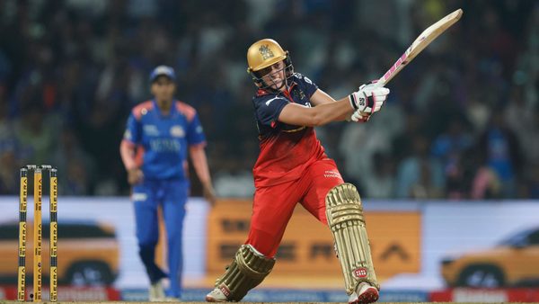 664-de-klerk-pulls-off-a-famous-heist-for-rcb-6387487955112.Click to read full article.