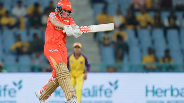 glorious-watch-all-17-of-beth-mooneys-crafty-boundaries-6369557958112.Click to read full article.