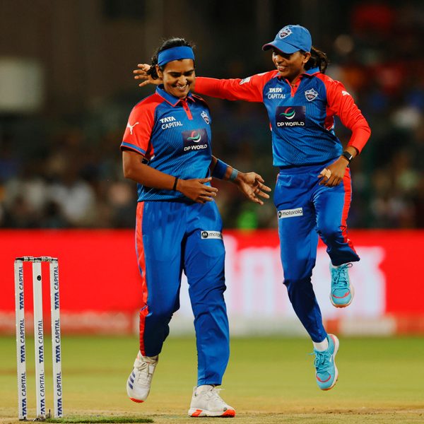 big-wicket-strong-comeback-shikha-pandeys-fantastic-reply-to-smriti-mandhana-6369482401112.Click to read full article.