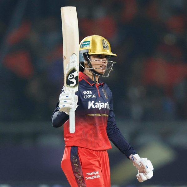 captain-smriti-mandhana-leads-the-charge-with-a-sublime-fifty-6388821149112.Click to read full article.