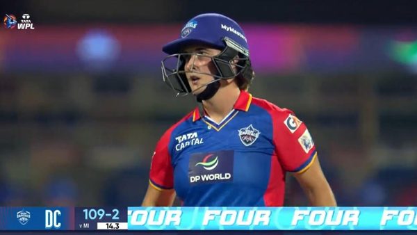 capseys-fantastic-forehand-smash-for-four-6347462971112.Click to read full article.