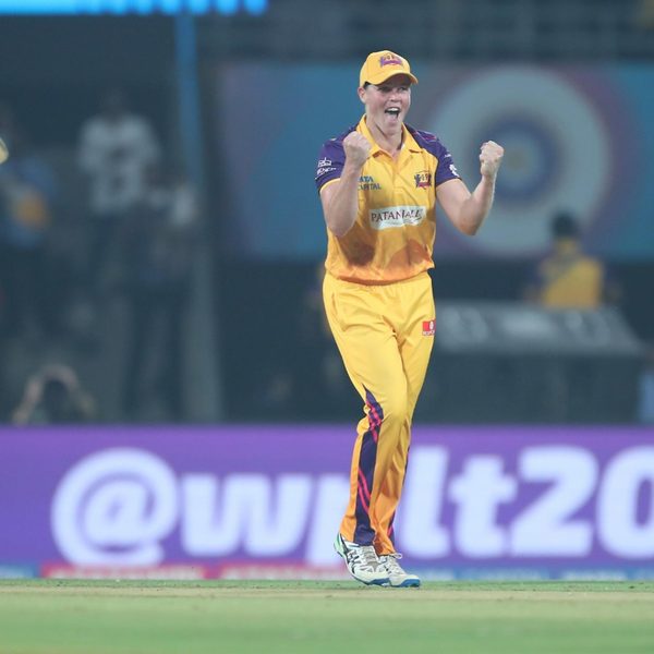 epic-first-over-grace-harris-wins-the-battle-against-sophie-devine-6322622538112.Click to read full article.