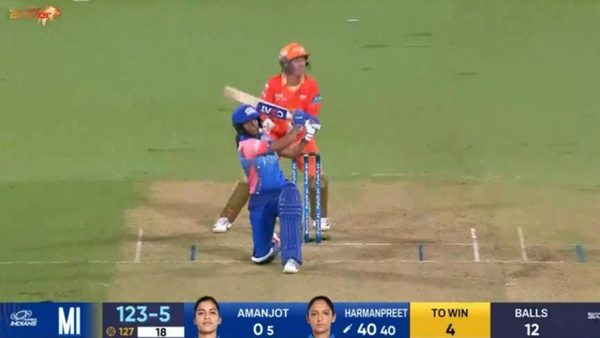 m03---gg-vs-mi-harmanpreet-kaur-six-6347627442112.Click to read full article.