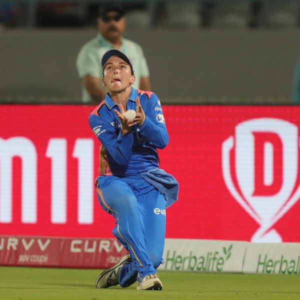 sliding-kerr-grabs-a-stunner-in-the-deep-6368998649112.Click to read full article.