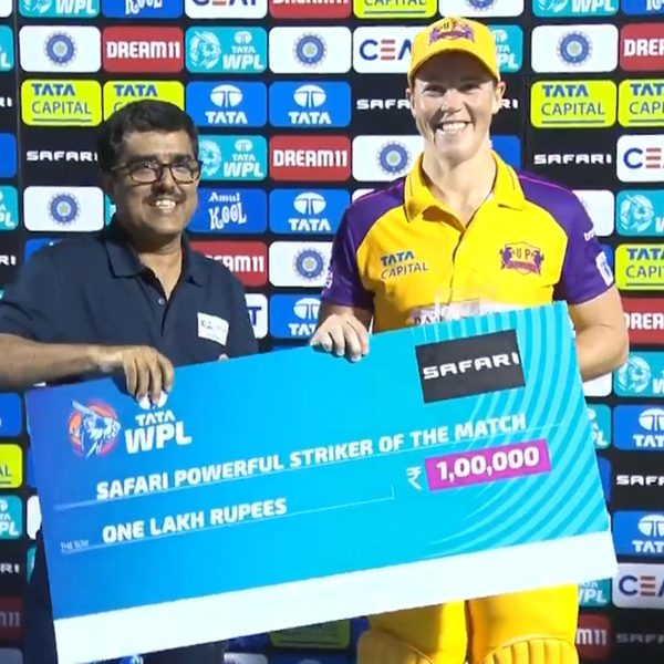 match-17-gujarat-giants-vs-up-warriorz-safari-powerful-striker-grace-harris-6322970117112.Click to read full article.