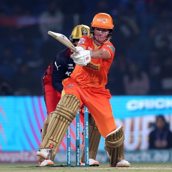 m13---gg-vs-rcb-beth-mooney-six-6348332631112.Click to read full article.